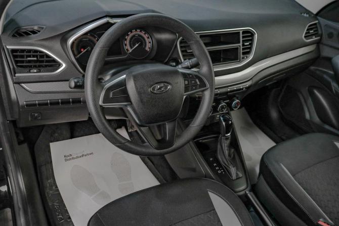 Lada (ВАЗ) Vesta I Рестайлинг (NG) с пробегом 2025 года, цена 1 299 000 рублей, 2000 км, седан, Автокод Объявления