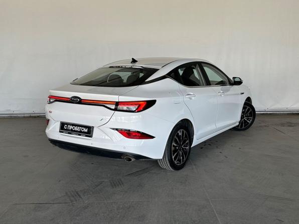 JAC J7 I с пробегом 2023 года, цена 1 350 000 рублей, 52005 км, лифтбек, Автокод Объявления