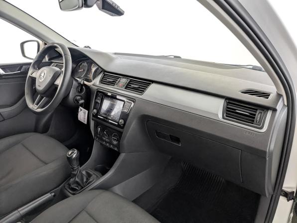 Skoda Rapid I Рестайлинг с пробегом 2019 года, цена 860 000 рублей, 167505 км, лифтбек, Автокод Объявления