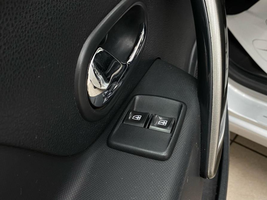 Renault Logan II Энгельс  - изображение 27