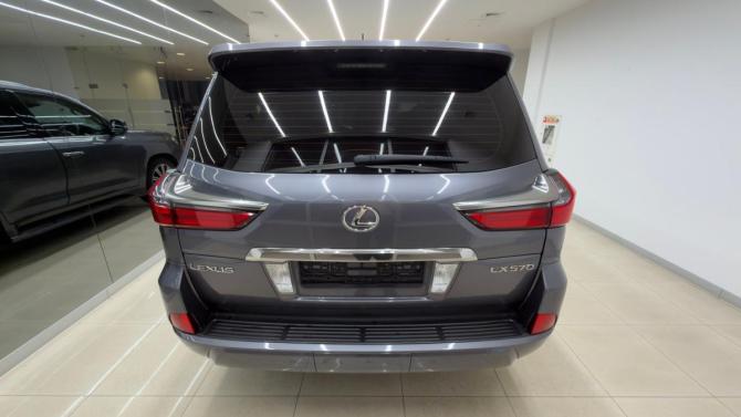 Lexus LX III Рестайлинг 2 с пробегом 2016 года, цена 6 250 000 рублей, 250000 км, внедорожник, Автокод Объявления