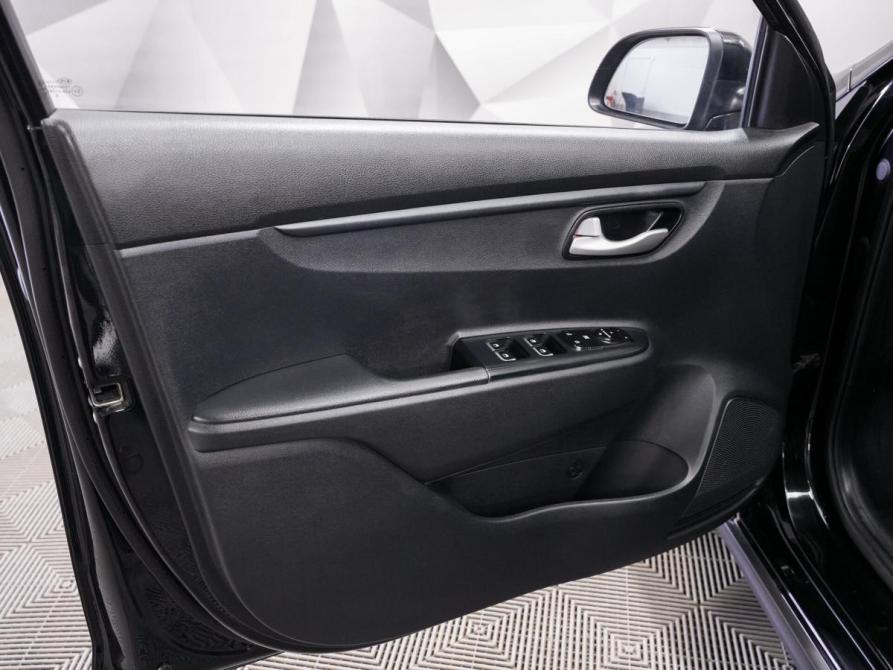 Kia Rio IV Ульяновск  - изображение 16