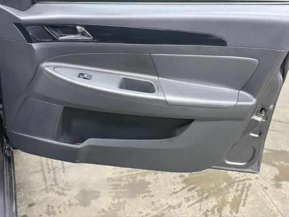 Dongfeng H30 Cross с пробегом 2014 года, цена 629 000 рублей, 70250 км, хэтчбек, Автокод Объявления