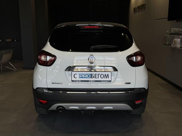 Renault Kaptur I с пробегом 2017 года, цена 1 355 000 рублей, 131008 км, внедорожник, Автокод Объявления