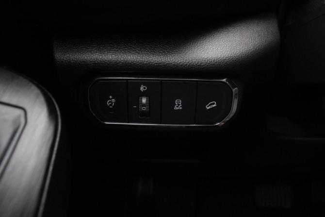 Haval Jolion I Рестайлинг с пробегом 2024 года, цена 2 160 000 рублей, 52213 км, внедорожник, Автокод Объявления