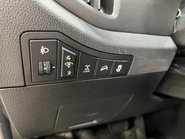 Kia Sportage III с пробегом 2012 года, цена 1 549 000 рублей, 98759 км, внедорожник, Автокод Объявления