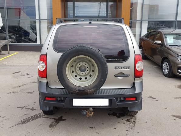 Chevrolet Niva I Рестайлинг с пробегом 2011 года, цена 565 000 рублей, 123982 км, внедорожник, Автокод Объявления