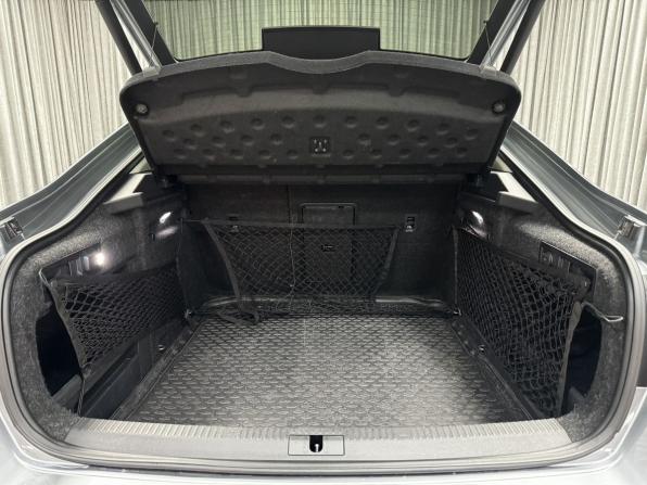 Skoda Superb III Рестайлинг с пробегом 2019 года, цена 2 700 000 рублей, 108063 км, лифтбек, Автокод Объявления