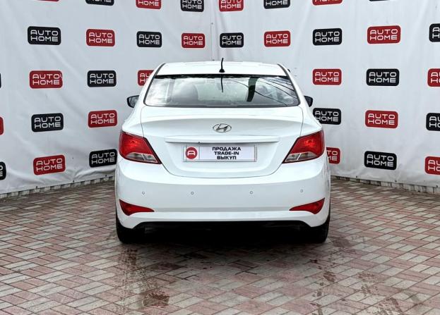 Hyundai Solaris I Рестайлинг с пробегом 2016 года, цена 625 000 рублей, 315533 км, седан, Автокод Объявления