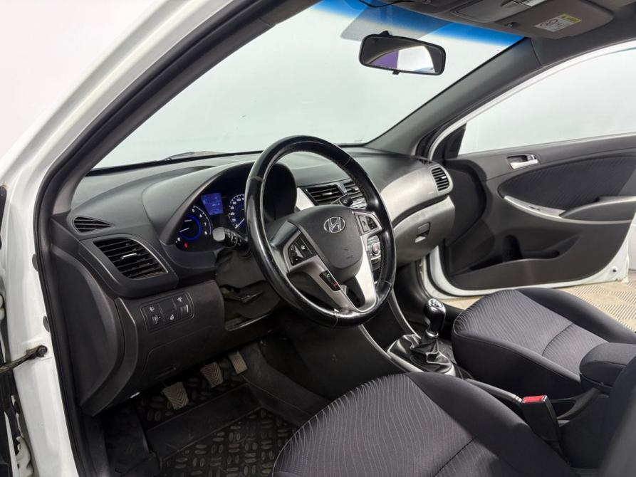 Hyundai Solaris I Рестайлинг Борисоглебск  - изображение 13