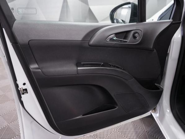 Opel Meriva B Рестайлинг с пробегом 2013 года, цена 870 000 рублей, 71500 км, минивэн, Автокод Объявления