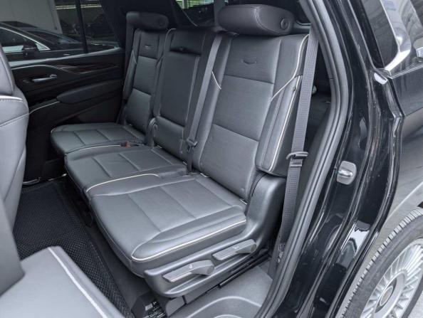 Cadillac Escalade V с пробегом 2022 года, цена 9 825 000 рублей, 48151 км, внедорожник, Автокод Объявления