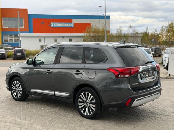 Mitsubishi Outlander III Рестайлинг 3 с пробегом 2020 года, цена 2 550 000 рублей, 81667 км, внедорожник, Автокод Объявления