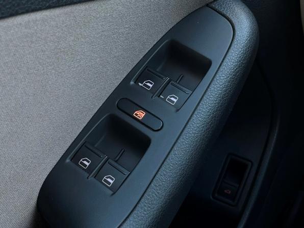 Volkswagen Jetta VI с пробегом 2012 года, цена 985 800 рублей, 183458 км, седан, Автокод Объявления