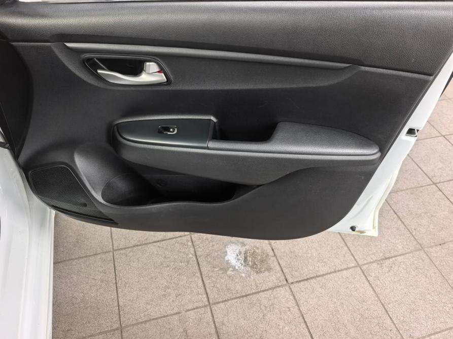 Kia Rio IV Санкт-Петербург  - изображение 20