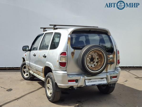 Chevrolet Niva I с пробегом 2004 года, цена 227 700 рублей, 300000 км, внедорожник, Автокод Объявления