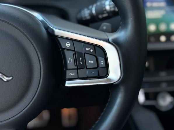Jaguar F-Pace I с пробегом 2019 года, цена 3 800 000 рублей, 7408 км, внедорожник, Автокод Объявления
