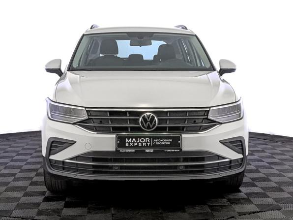 Volkswagen Tiguan II Рестайлинг с пробегом 2021 года, цена 2 590 000 рублей, 73888 км, внедорожник, Автокод Объявления