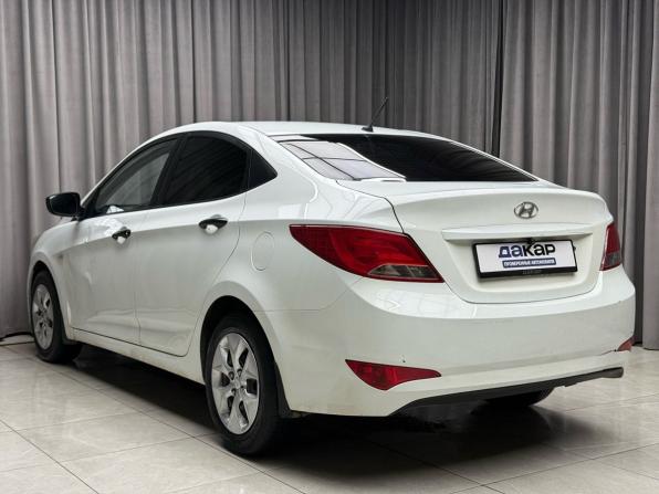 Hyundai Solaris I Рестайлинг с пробегом 2015 года, цена 699 000 рублей, 199000 км, седан, Автокод Объявления