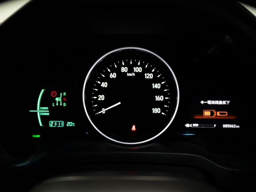 Honda Vezel I Рестайлинг Чита  - изображение 11