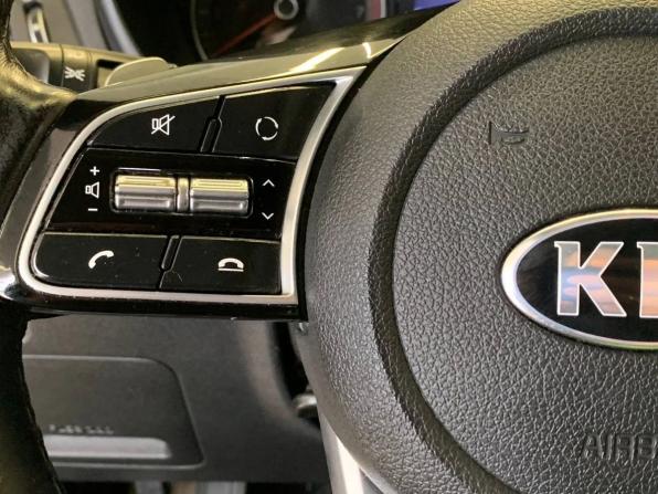 Kia Optima IV Рестайлинг с пробегом 2019 года, цена 2 000 000 рублей, 104036 км, седан, Автокод Объявления
