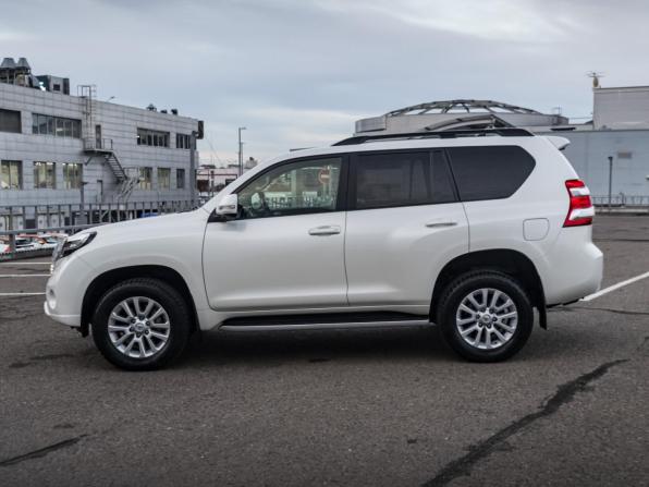Toyota Land Cruiser Prado 150 Series Рестайлинг 1 с пробегом 2016 года, цена 4 149 000 рублей, 138101 км, внедорожник, Автокод Объявления