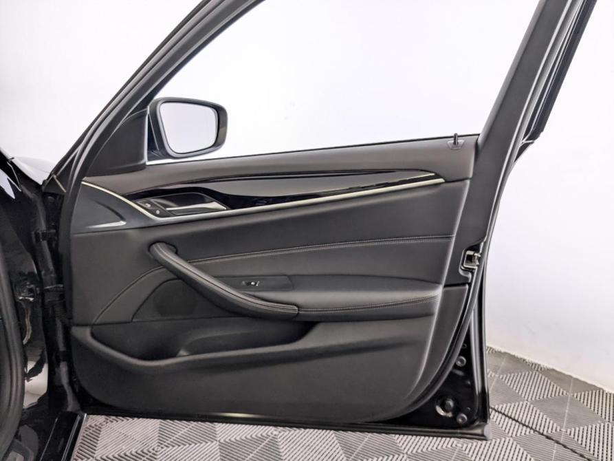 BMW 5 серии VII (G30/G31/G38) Рестайлинг Москва  - изображение 25