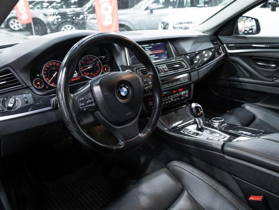 BMW 5 серии VI (F10/F11/F07) Рестайлинг Санкт-Петербург  - изображение 18
