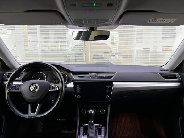 Skoda Superb III с пробегом 2017 года, цена 2 300 000 рублей, 77672 км, лифтбек, Автокод Объявления