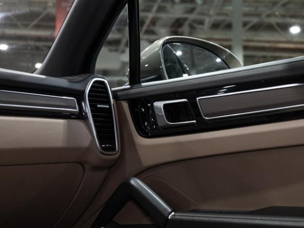 Porsche Cayenne III с пробегом 2018 года, цена 5 390 550 рублей, 108073 км, внедорожник, Автокод Объявления