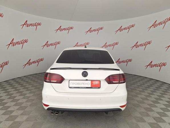 Volkswagen Jetta VI с пробегом 2013 года, цена 1 040 000 рублей, 134800 км, седан, Автокод Объявления