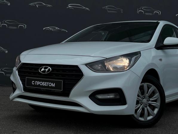Hyundai Solaris II с пробегом 2019 года, цена 1 174 600 рублей, 139495 км, седан, Автокод Объявления