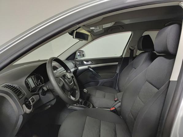 Skoda Octavia II (A5) Рестайлинг с пробегом 2012 года, цена 690 000 рублей, 247100 км, лифтбек, Автокод Объявления