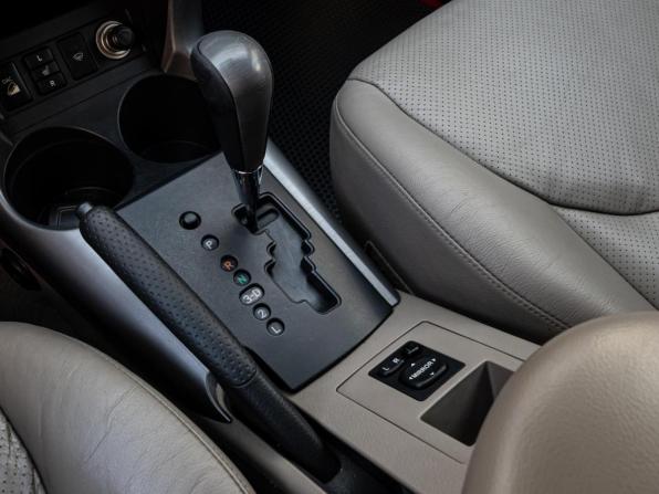 Toyota RAV4 III (XA30) с пробегом 2007 года, цена 1 749 000 рублей, 105772 км, внедорожник, Автокод Объявления