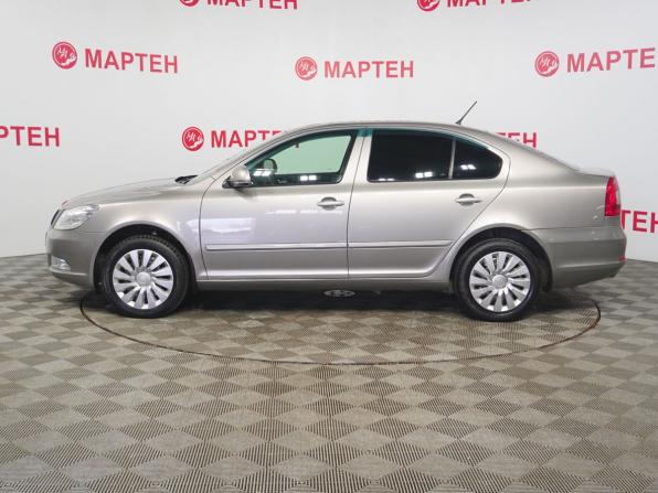 Skoda Octavia II (A5) Рестайлинг с пробегом 2011 года, цена 654 000 рублей, 247662 км, лифтбек, Автокод Объявления