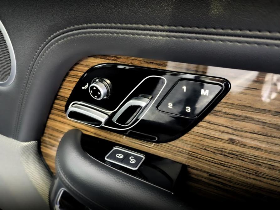 Land Rover Range Rover IV Рестайлинг Москва  - изображение 25