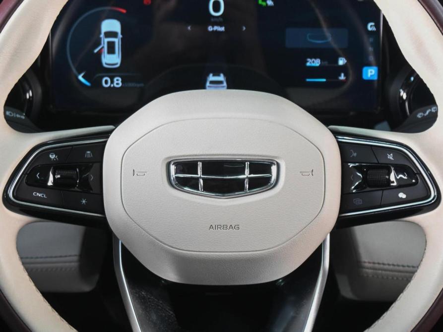 Geely Monjaro I Ростов-на-Дону  - изображение 13