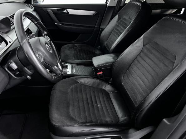 Volkswagen Passat B7 с пробегом 2011 года, цена 1 045 000 рублей, 239005 км, седан, Автокод Объявления