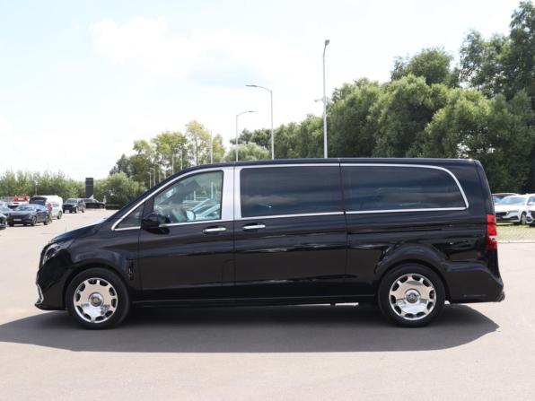 Mercedes-Benz V-Класс III (W447) Рестайлинг с пробегом 2024 года, цена 8 995 000 рублей, 7940 км, минивэн, Автокод Объявления