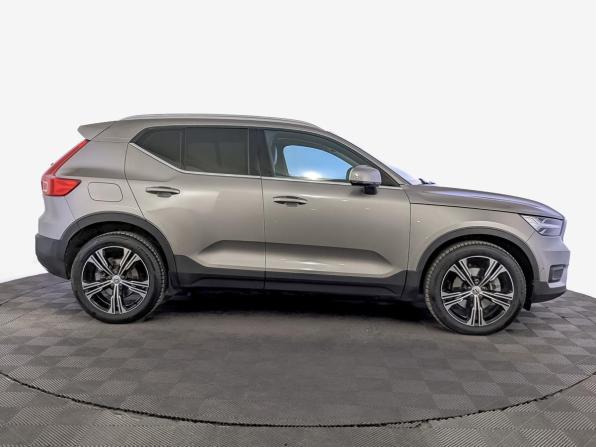 Volvo XC40 I с пробегом 2020 года, цена 3 155 000 рублей, 111143 км, внедорожник, Автокод Объявления