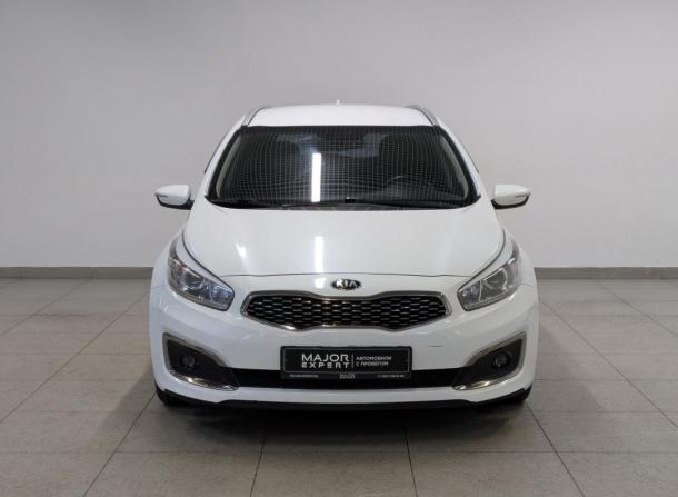 Kia Ceed II Рестайлинг с пробегом 2017 года, цена 1 390 000 рублей, 106671 км, универсал, Автокод Объявления