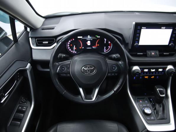 Toyota RAV4 V (XA50) с пробегом 2022 года, цена 4 090 000 рублей, 71401 км, внедорожник, Автокод Объявления