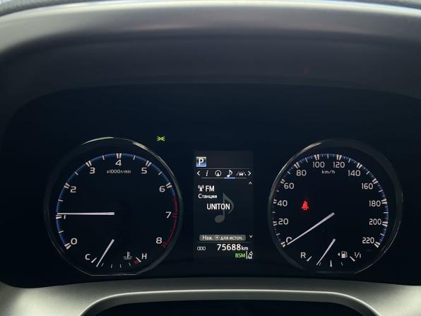 Toyota RAV4 IV (XA40) Рестайлинг с пробегом 2017 года, цена 2 735 000 рублей, 75000 км, внедорожник, Автокод Объявления