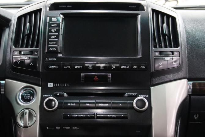Toyota Land Cruiser 200 Series с пробегом 2010 года, цена 2 480 650 рублей, 541840 км, внедорожник, Автокод Объявления
