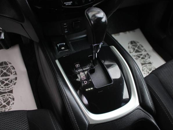Nissan Qashqai II с пробегом 2016 года, цена 1 450 000 рублей, 129259 км, внедорожник, Автокод Объявления