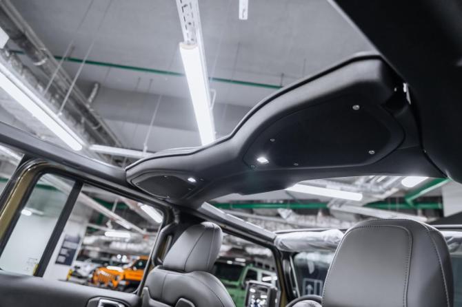 Новый Jeep Wrangler IV (JL) Рестайлинг 2025 года, цена 7 400 000 рублей, внедорожник, Автокод Объявления
