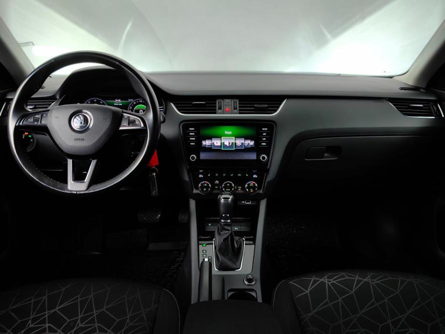 Skoda Octavia III (A7) Рестайлинг Москва  - изображение 6
