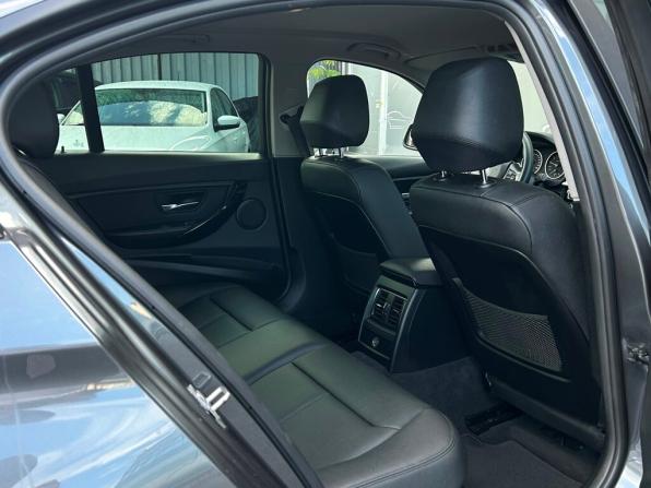 BMW 3 серии VI (F3x) Рестайлинг с пробегом 2018 года, цена 1 825 600 рублей, 148531 км, седан, Автокод Объявления