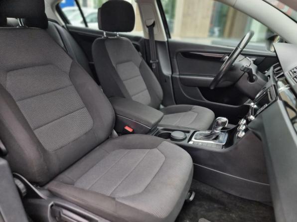 Volkswagen Passat B7 с пробегом 2012 года, цена 1 350 000 рублей, 160642 км, седан, Автокод Объявления
