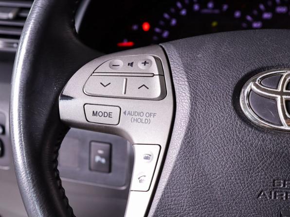 Toyota Camry VI (XV40) Рестайлинг с пробегом 2011 года, цена 1 140 000 рублей, 187178 км, седан, Автокод Объявления